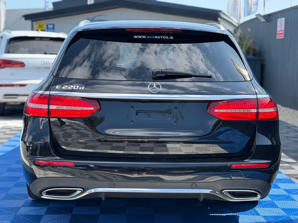 Mercedes-Benz E-Class AVANTGARDE - 2.0L DIESEL - A - Image 6