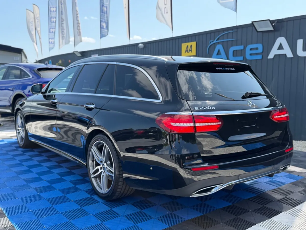 Mercedes-Benz E-Class AVANTGARDE - 2.0L DIESEL - A - Image 5