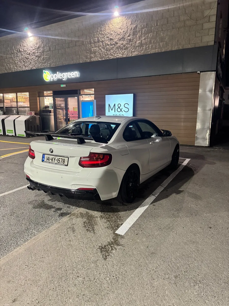 BMW 2-Series 2014 - Image 2