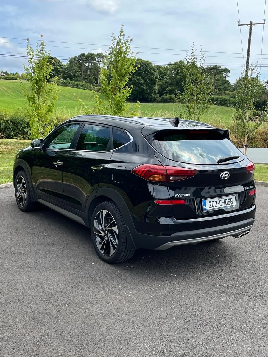 Hyundai Tucson Executive Plus Diesel - Image 2