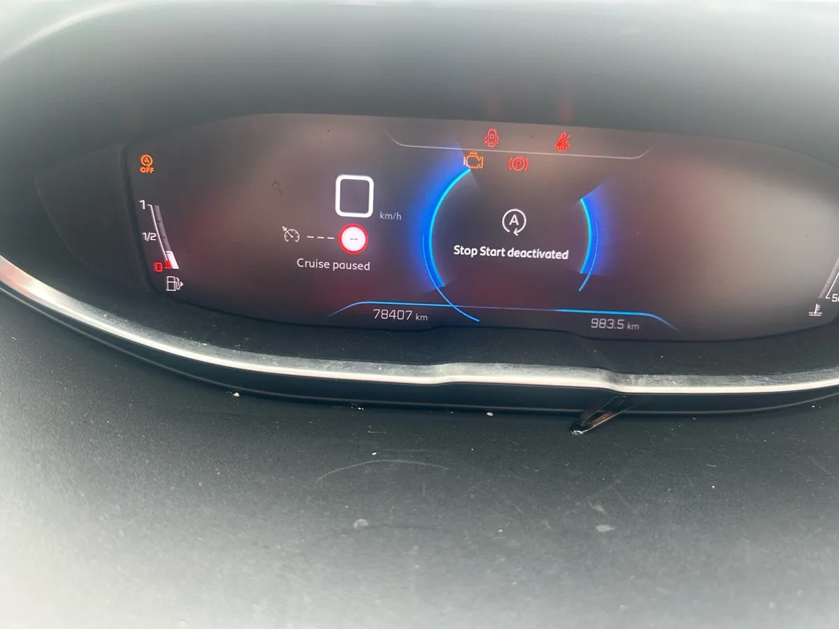 Peugeot 5008 - Image 5