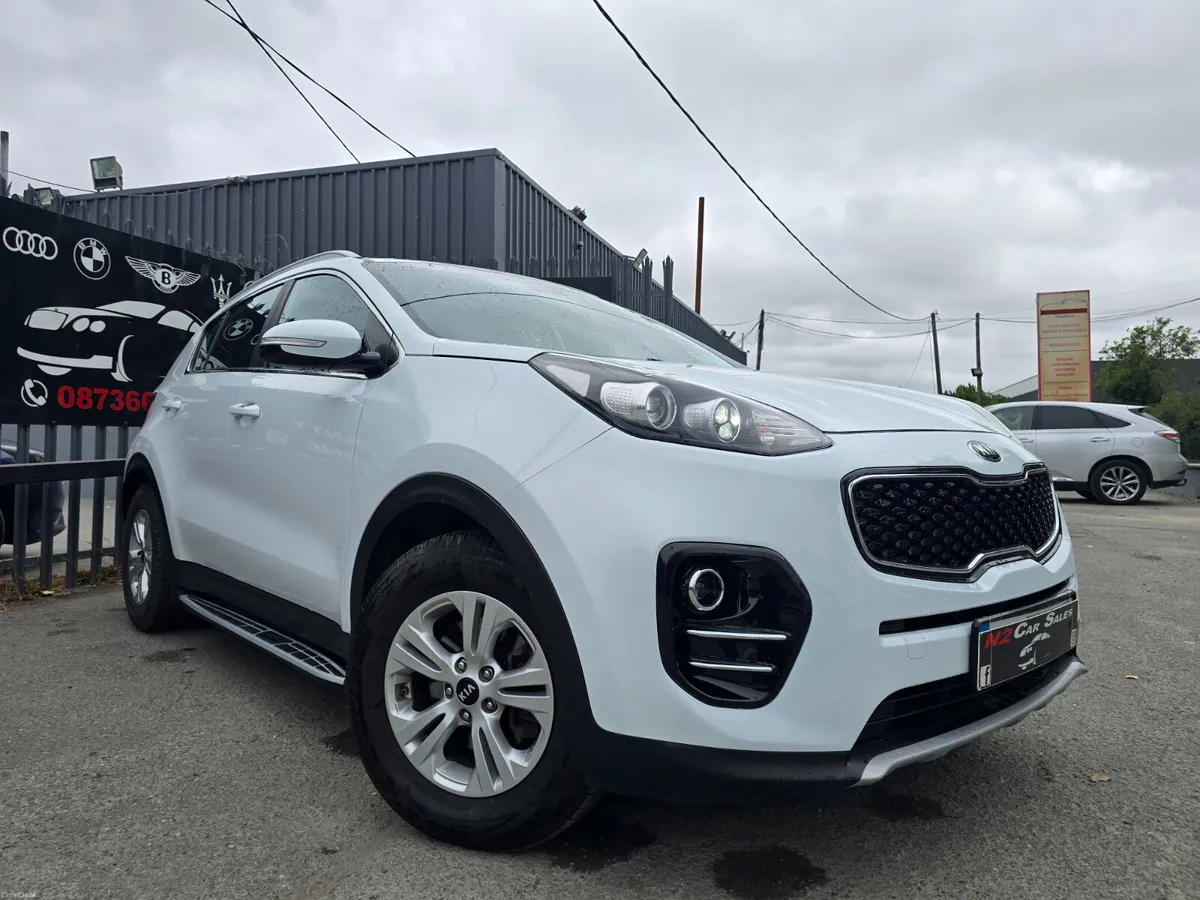 172 Kia Sportage 1.7d, LOW MILES, NEW NCT - Image 1