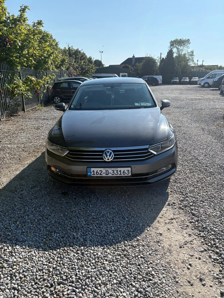 Volkswagen Passat 2016 - Image 1