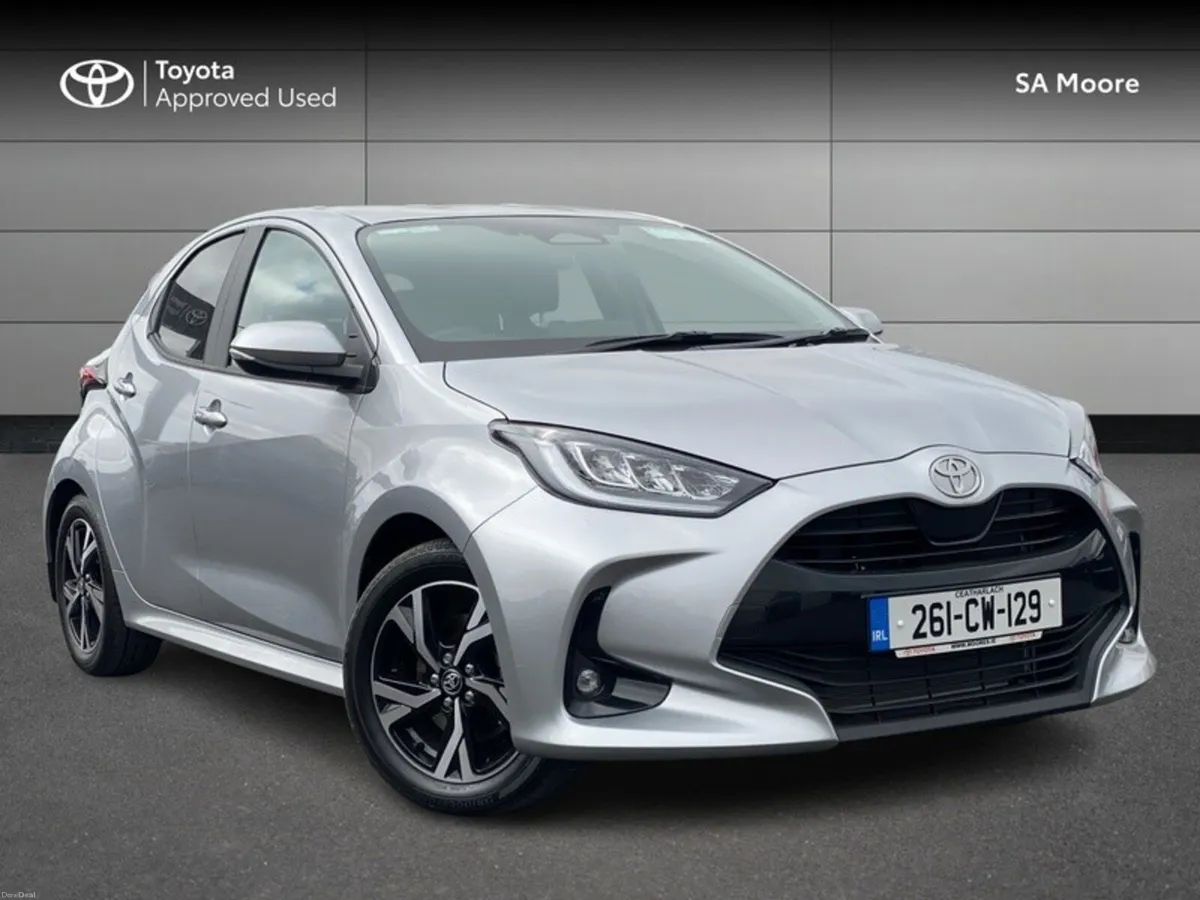 Toyota Yaris HYBRID LUNA SPORT - Image 1
