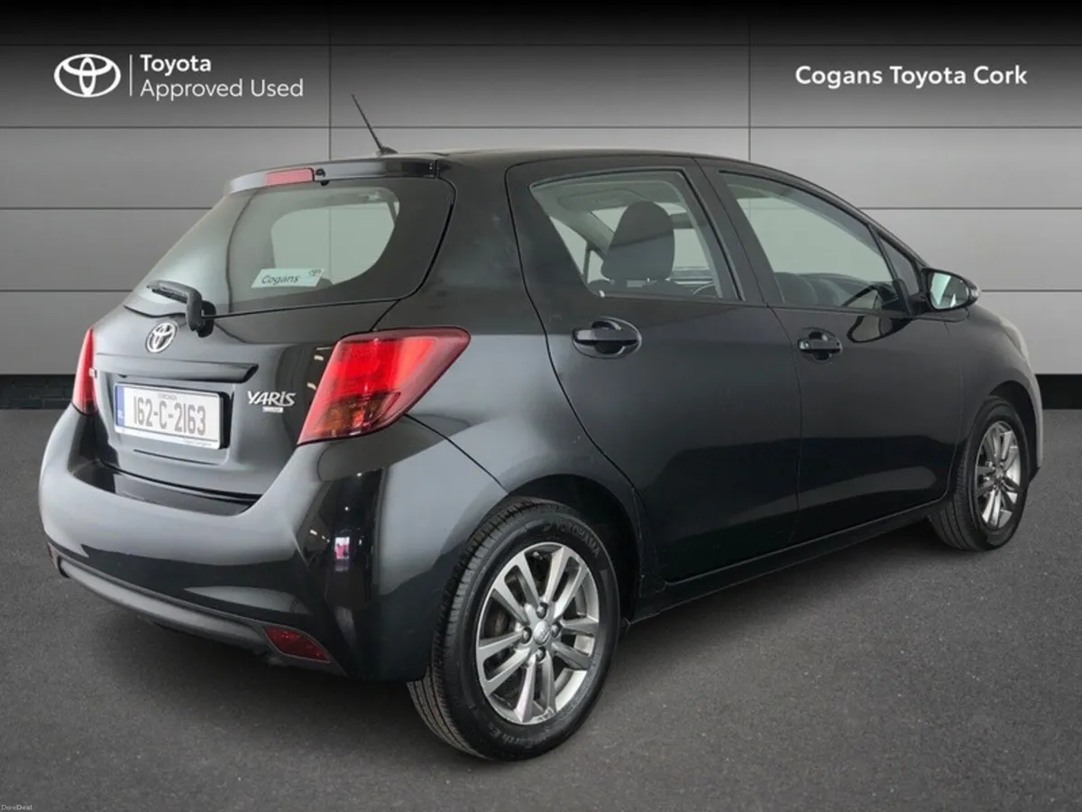 Toyota Yaris 1.0 LUNA 4DR - Image 2
