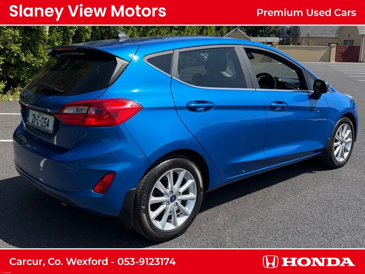 Ford Fiesta TITANIUM 5DR 1.0T 95 4DR - Image 3