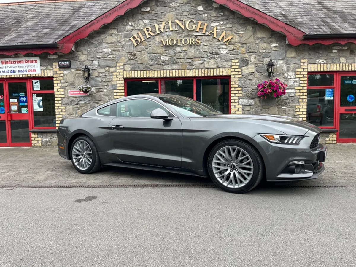 Ford Mustang FASTBACK 2.3 ECOBOOST 2DR AU - Image 2