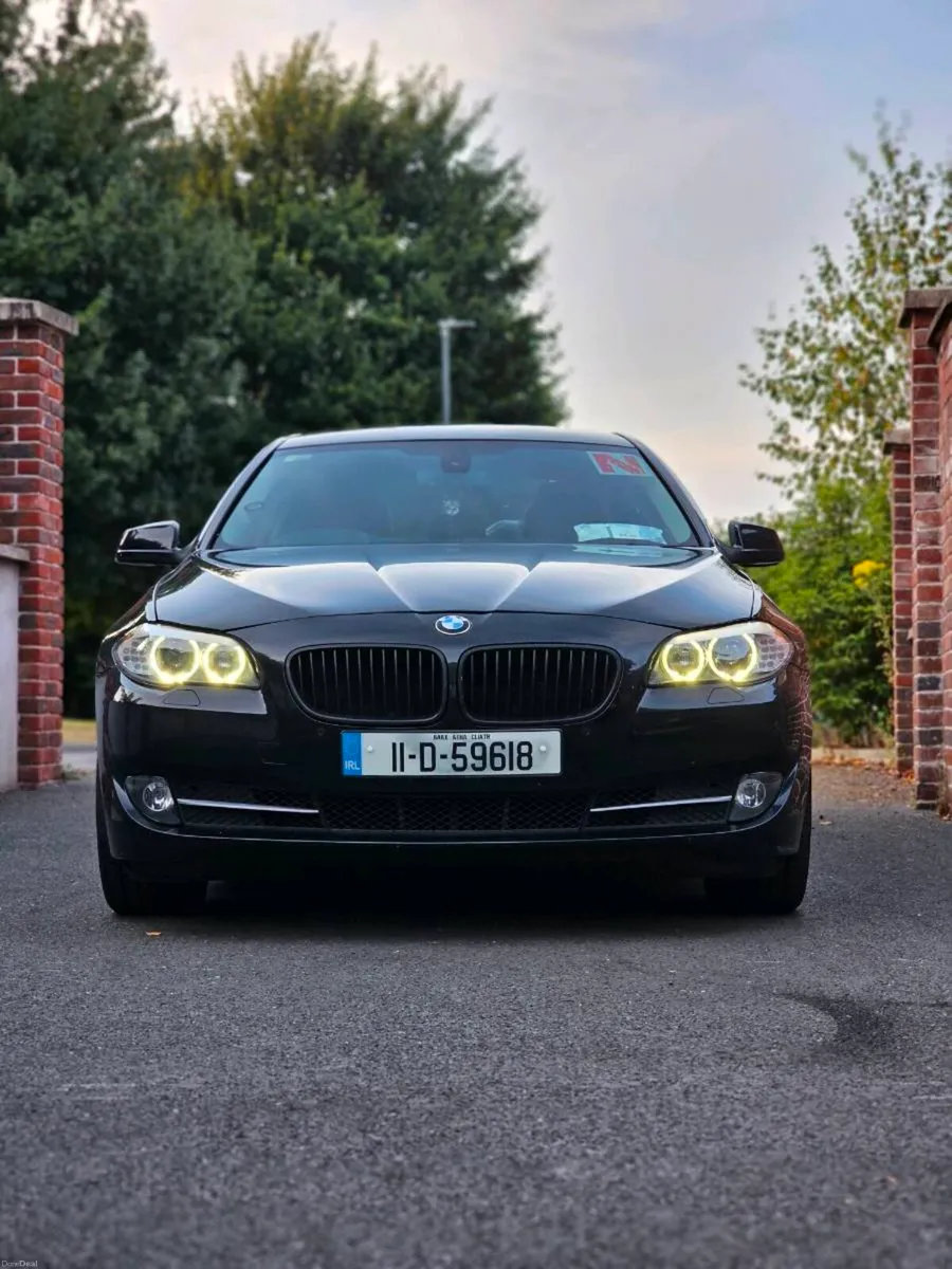 2011 Bmw 5 Series Automatic very Low milage - Image 4