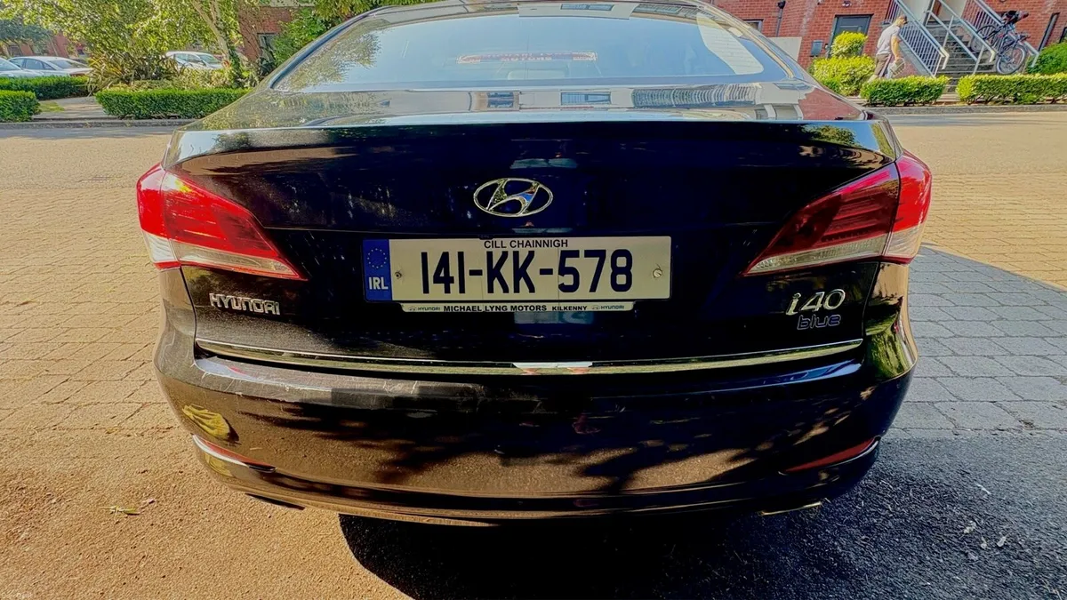 Hyundai i40 2014 for sale in excellent condition - Image 4