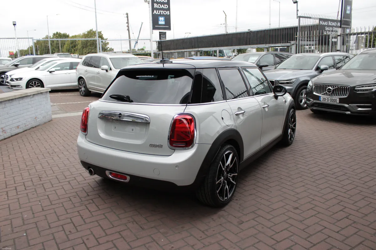2019 MINI COOPER 1.5D 5DR HATCHBACK AUTOMATIC - Image 4