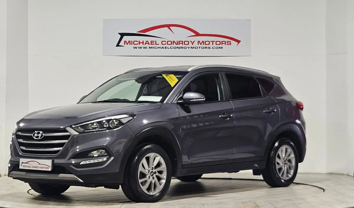 Hyundai Tucson CDRI SE NAV - FINANCE AVAILABLE - Image 2