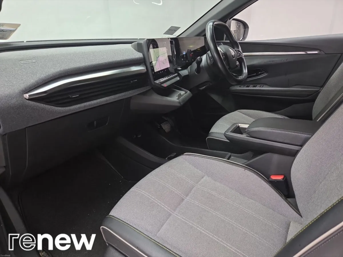 Renault Megane E-Tech EV40 130hp Techno - Image 5