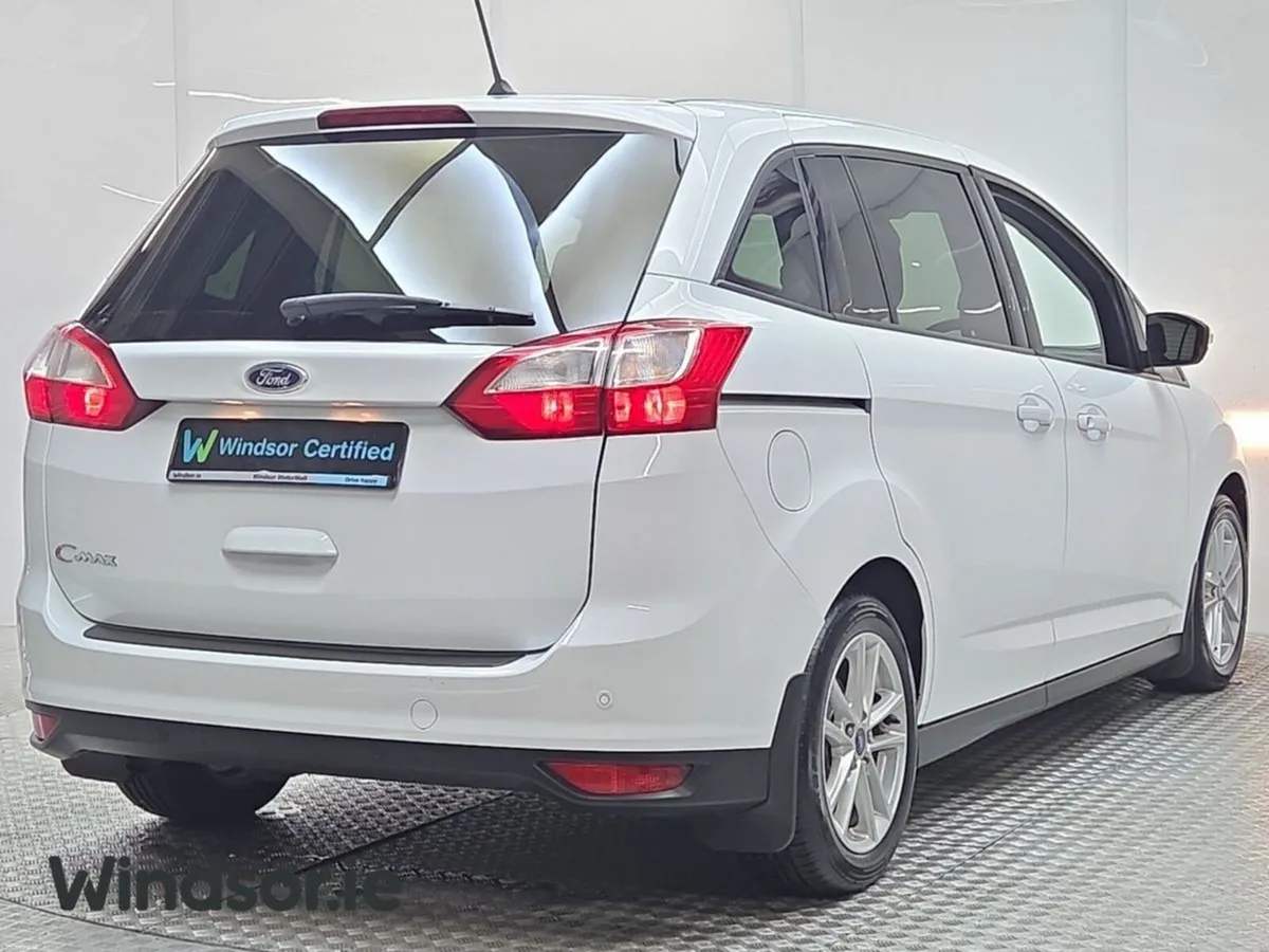 Ford Grand C-Max 1.5 TDCi ZETEC 7 SEATER - Image 3
