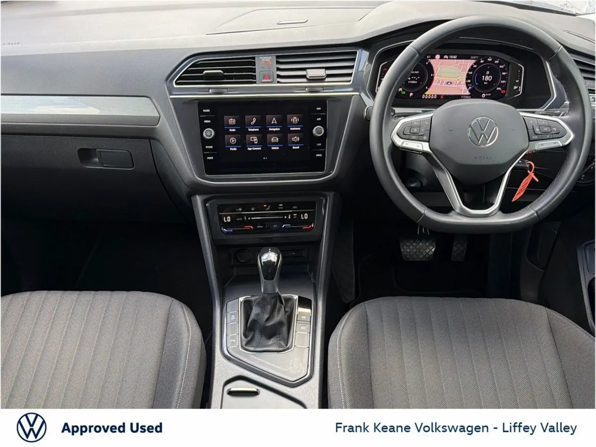 Volkswagen Tiguan Allspace LIFE AUTO 2.0 TDI 150HP - Image 2
