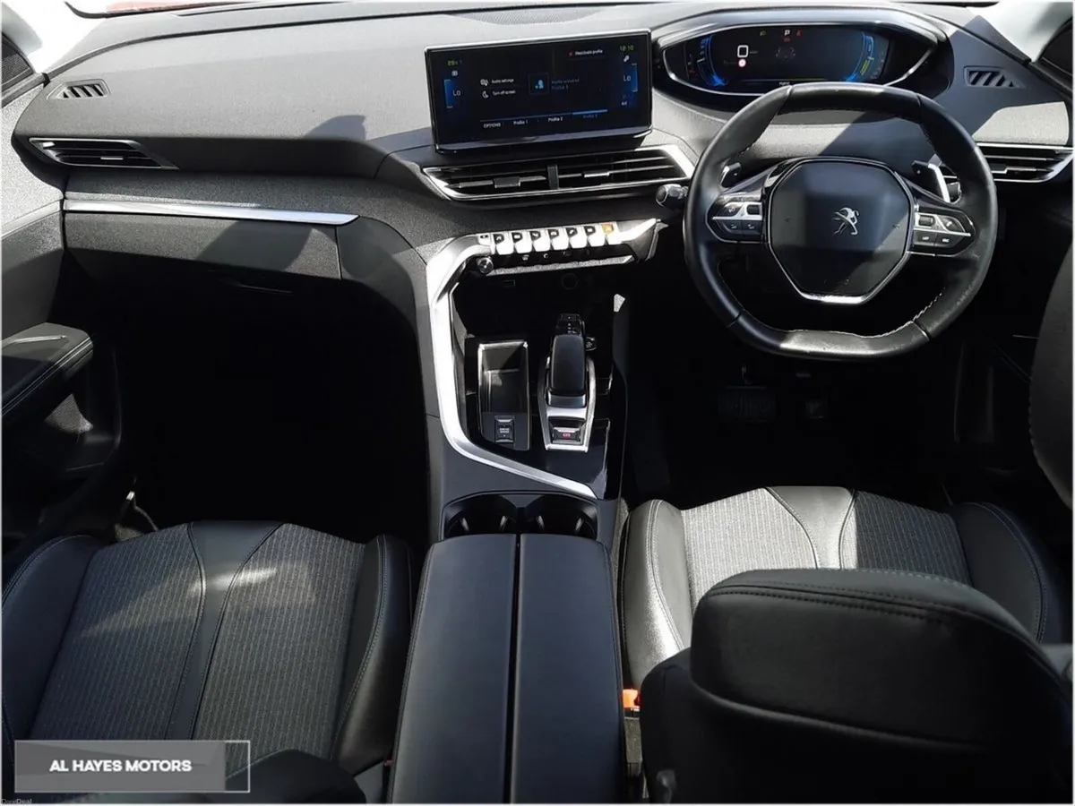 Peugeot 3008 **TINY MILEAGE**HYBRID2 PHEV 225bhp A - Image 2