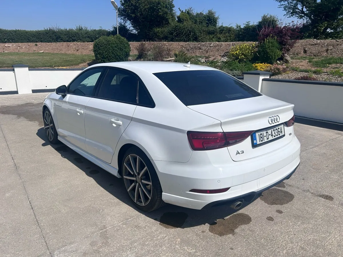 A3 Saloon S Line Black Edition - Image 4