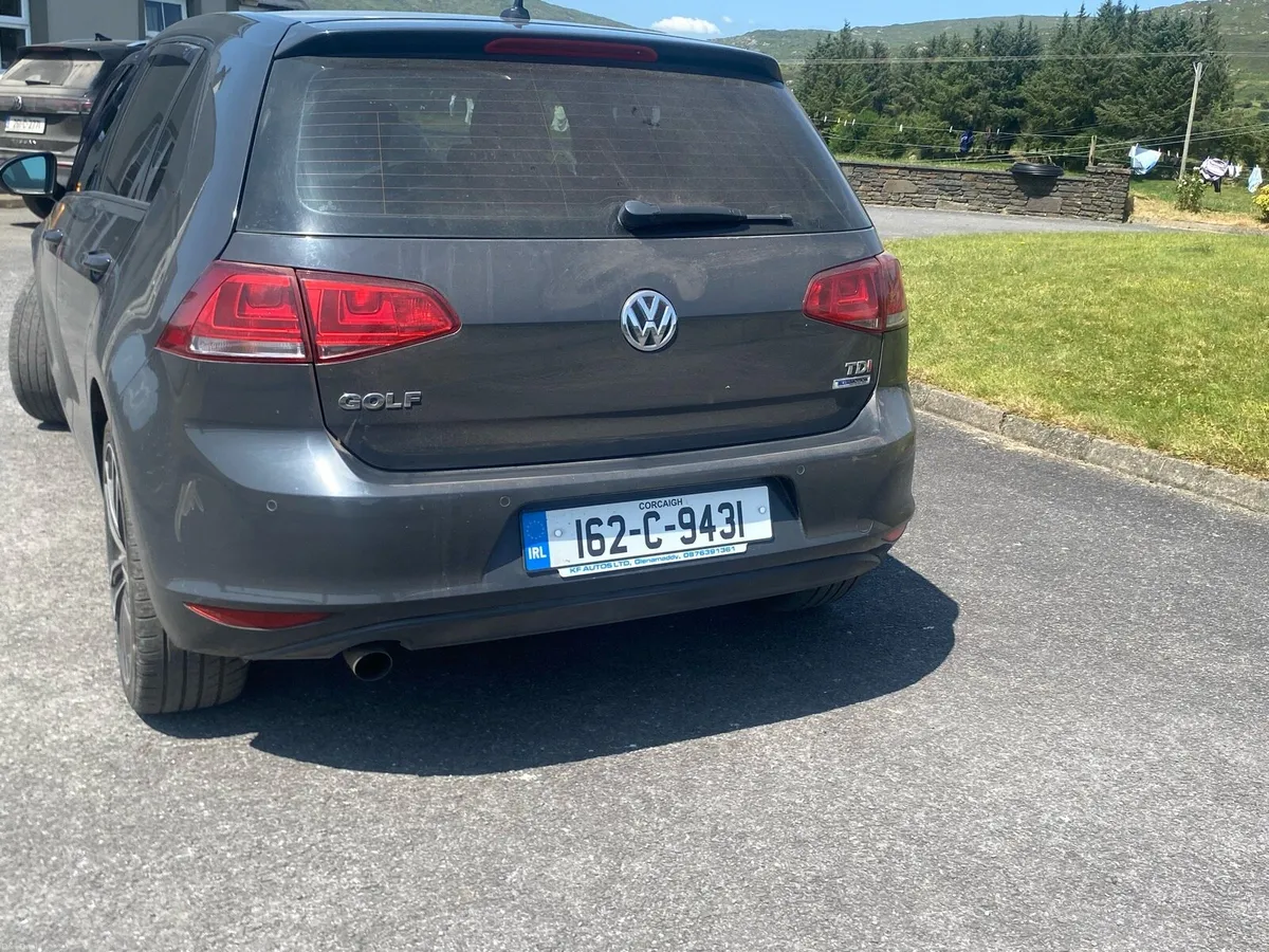 Volkswagen Golf - Image 5