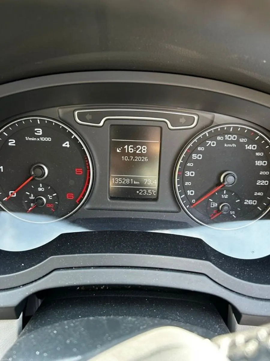 Audi Q3 2.0 Tdi 140hp, Quattro 2014 Automatic - 135.000 Km - Sunroof - Image 5