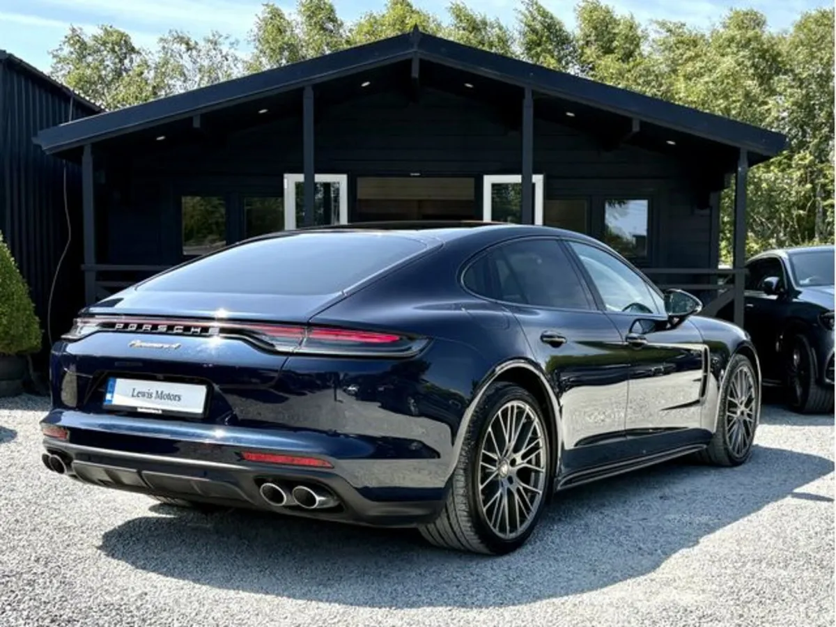 Porsche Panamera 4 E-HYBRID PLATINUM EDITION HUGE - Image 6