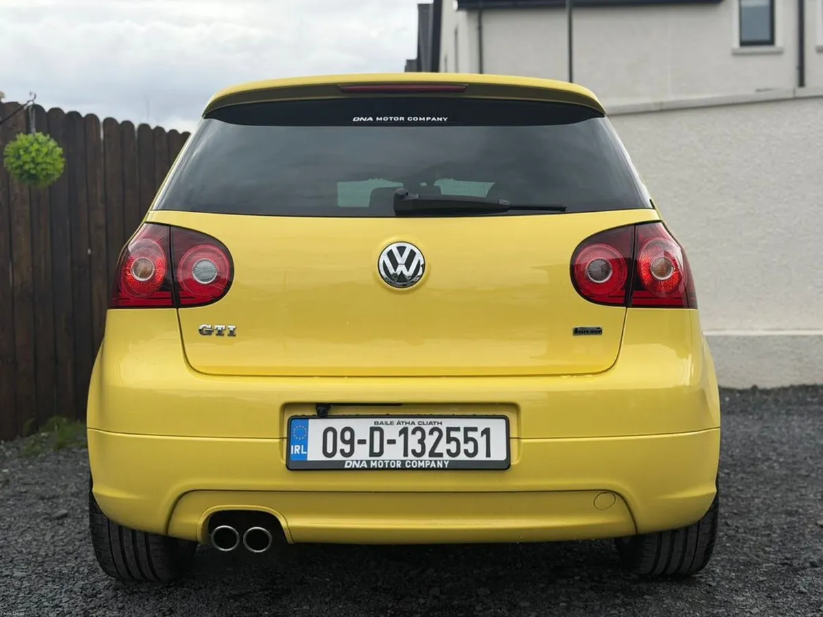 Volkswagen Golf GTI PIRELLI EDITION - 230BHP - 83K - Image 6