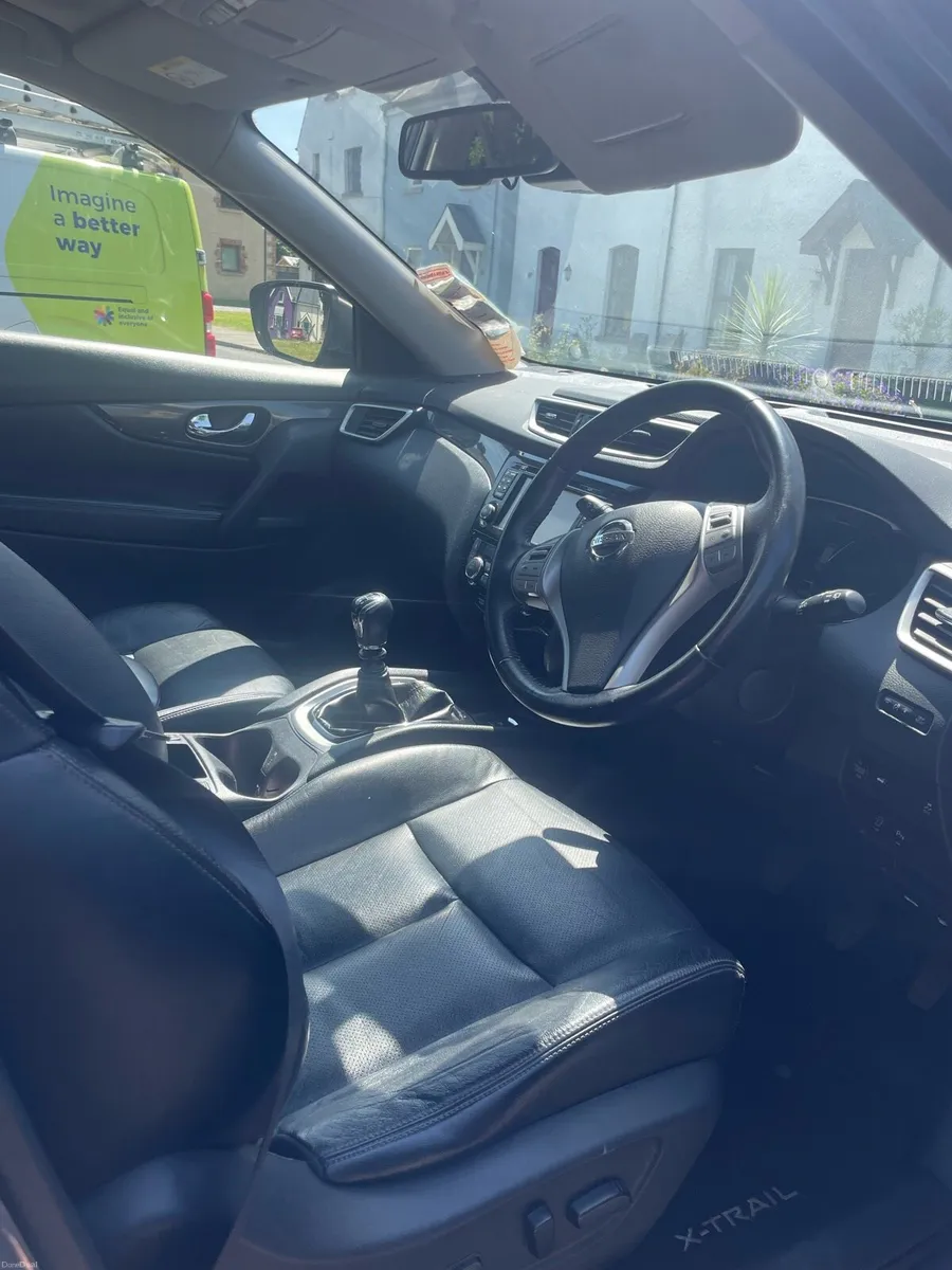 Nissan X-trail - Image 2