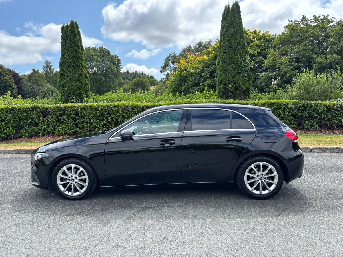 MERCEDES BENZ A180 AUTO STYLE 2019 - Image 5