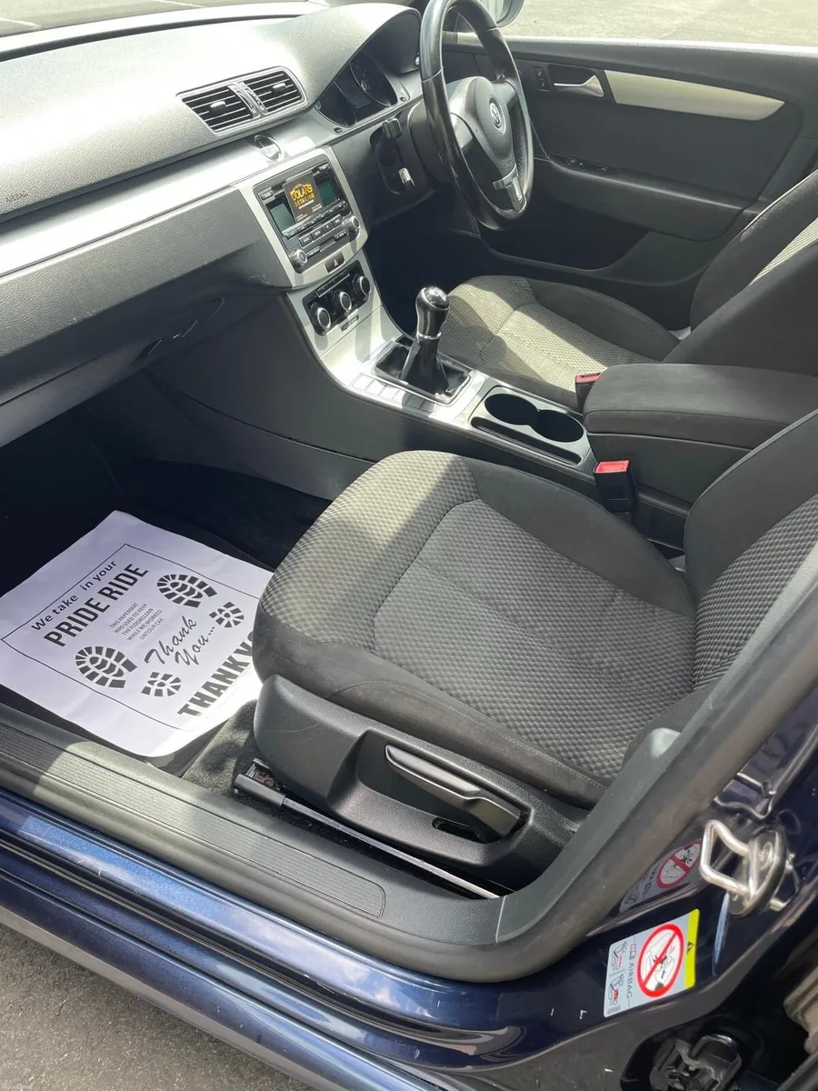 Car - Image 4