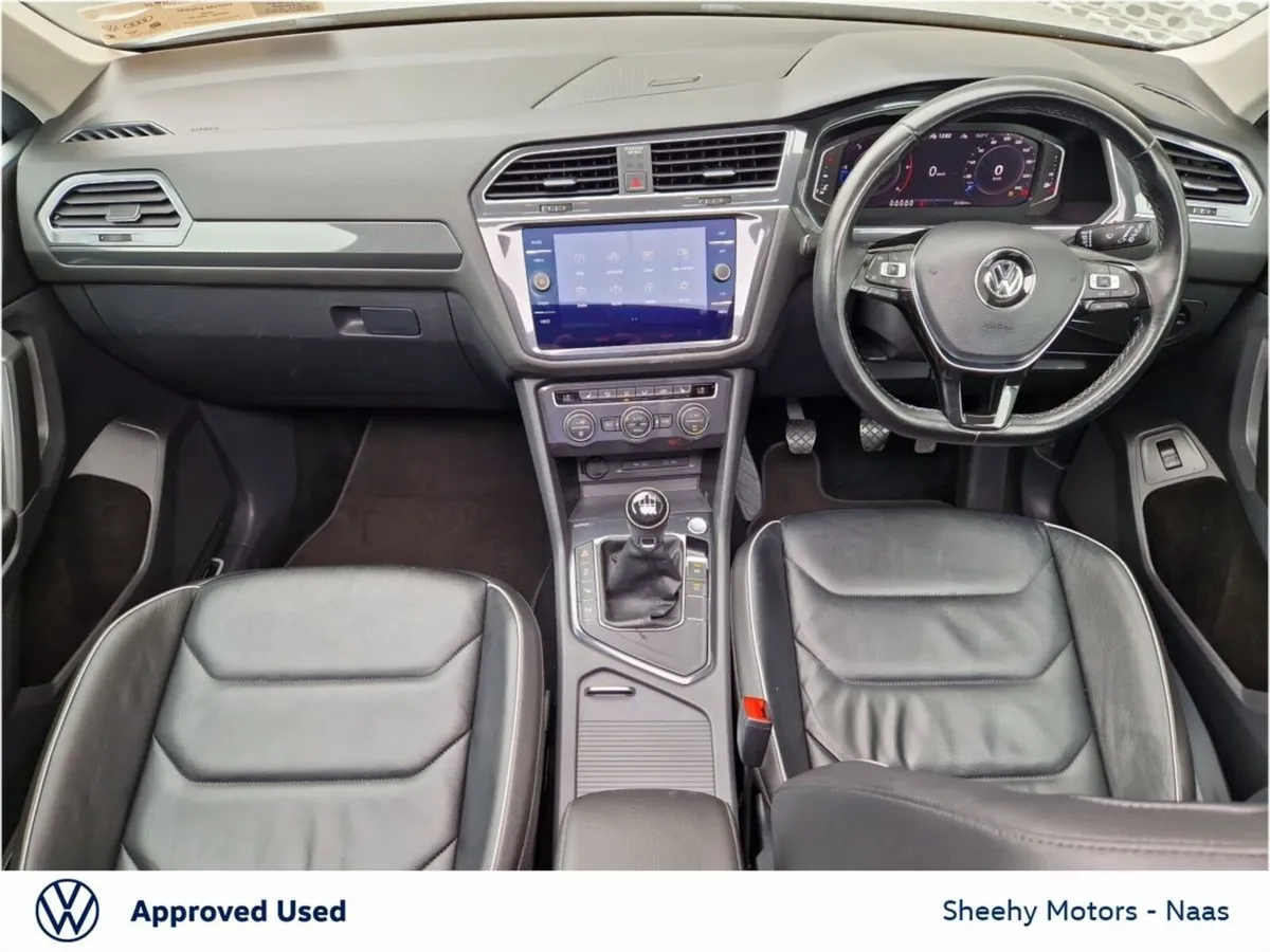 Volkswagen Tiguan Allspace R-Line 2.0TDI, Leather - Image 2