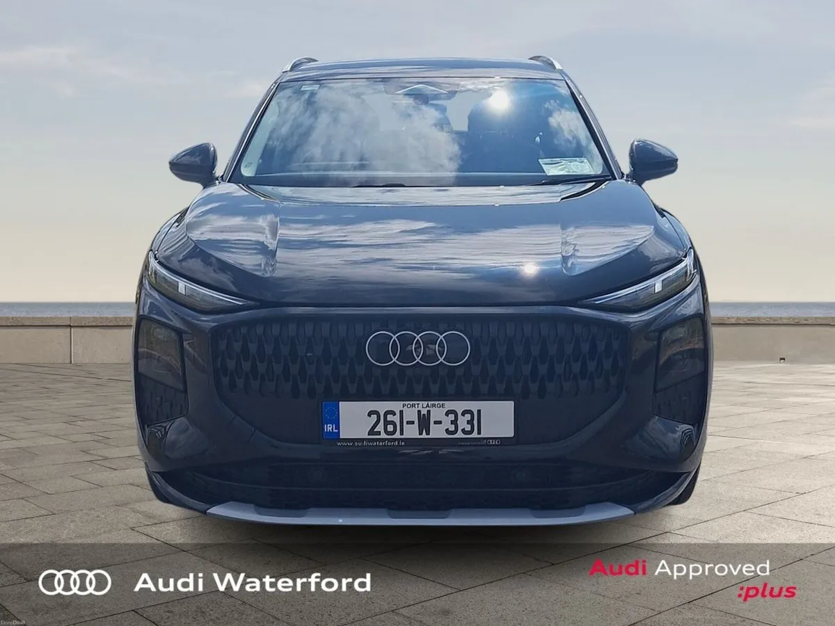 Audi Q3 Q3 SB 35 TDI 150 S-T SE - Image 2