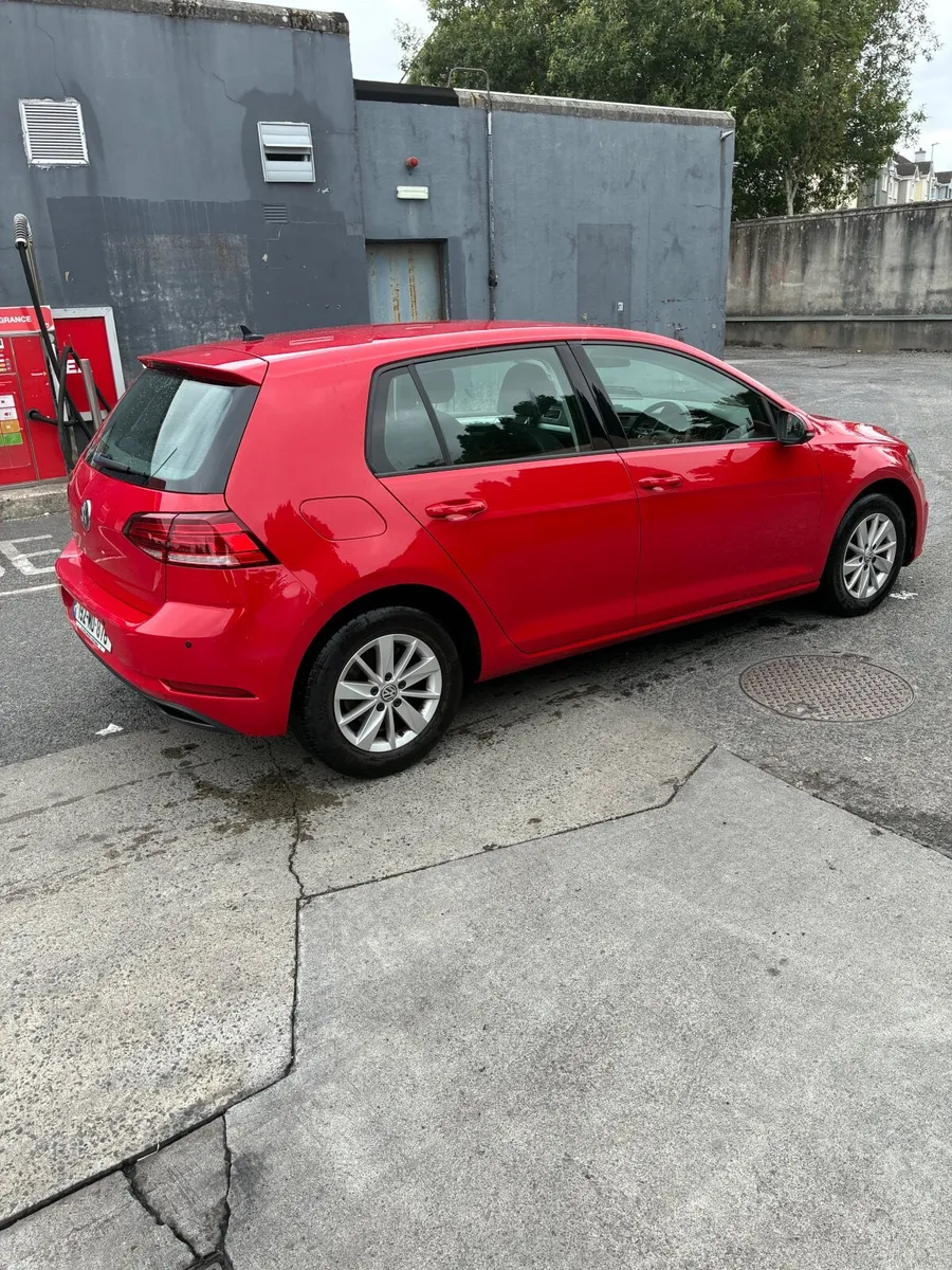 Volkswagen Golf 2019 - Image 1