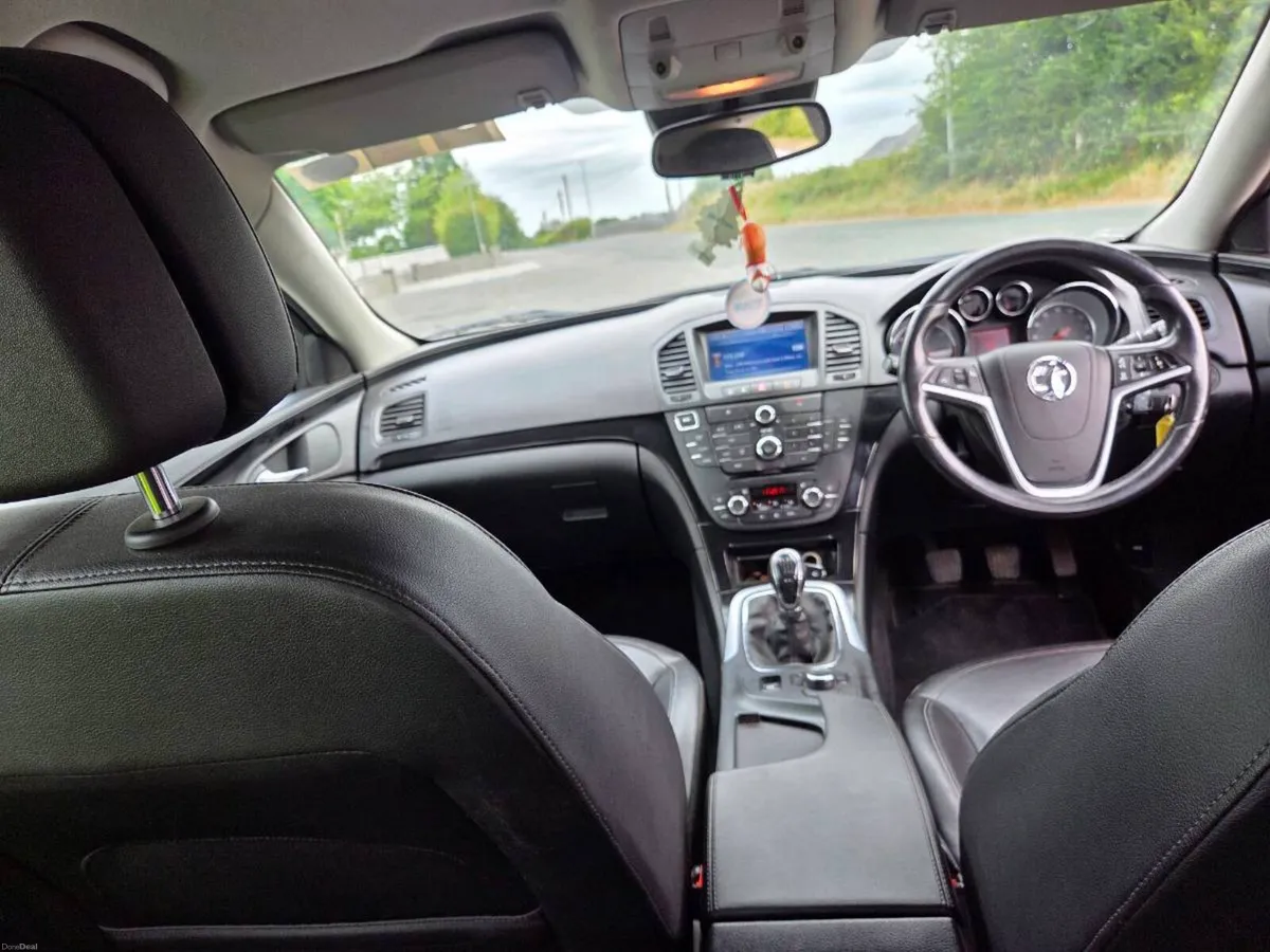Vauxhall Insignia Elite - Image 6