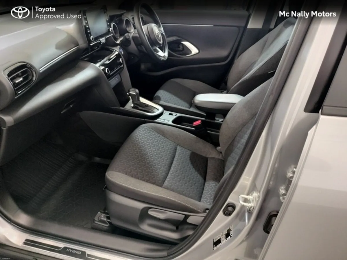 Toyota Yaris Cross LUNA - Image 6