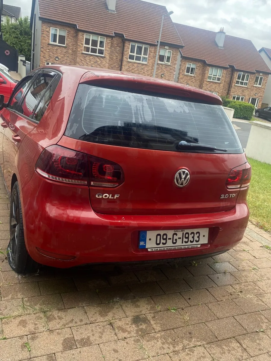 Volkswagen Golf 2009 - Image 1