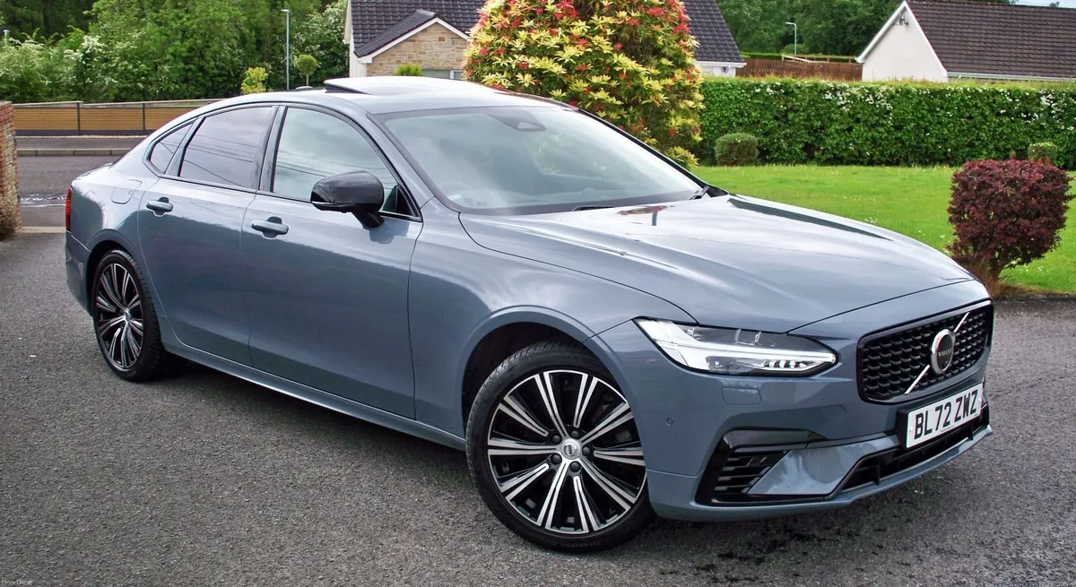 Volvo S90 2.0 T8 RC PHEV(455) Ultimate Dark AWD - Image 1