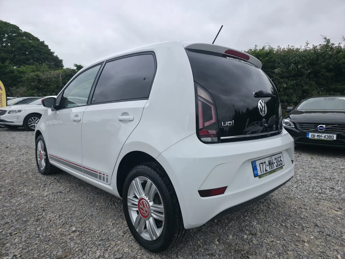 2017 Volkswagen Up! Beats Audio Edition - Image 3