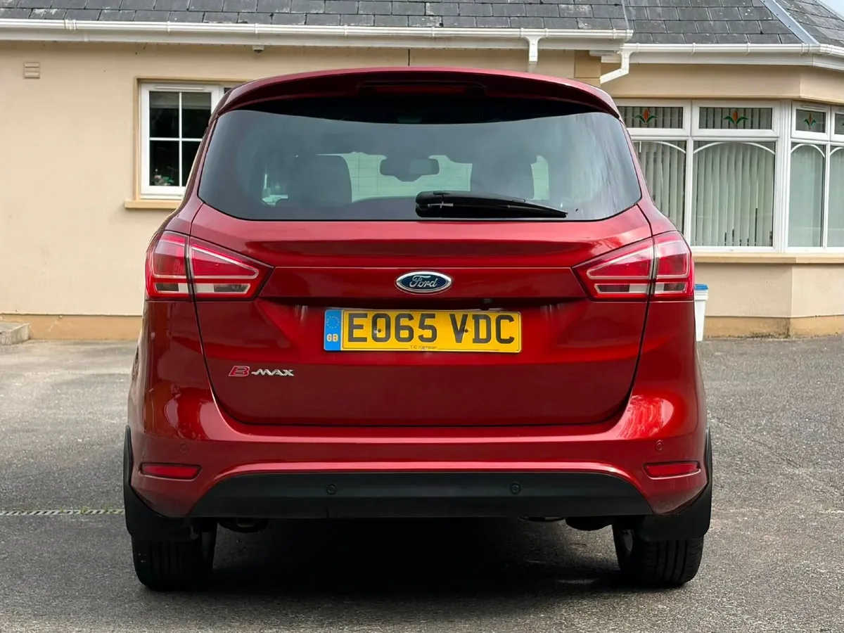 Ford B-Max 2015 - Image 2