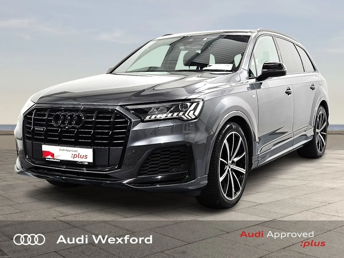 Audi Q7 55 TFSI e QUATTRO S LINE *Black Edition* € - Image 4