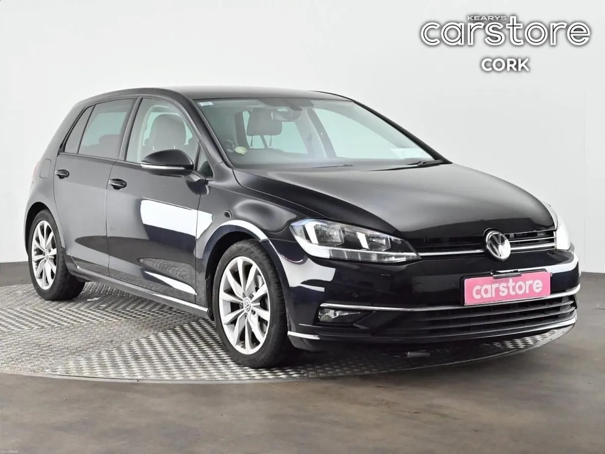 Volkswagen Golf 1.4 TSI Auto - Image 1