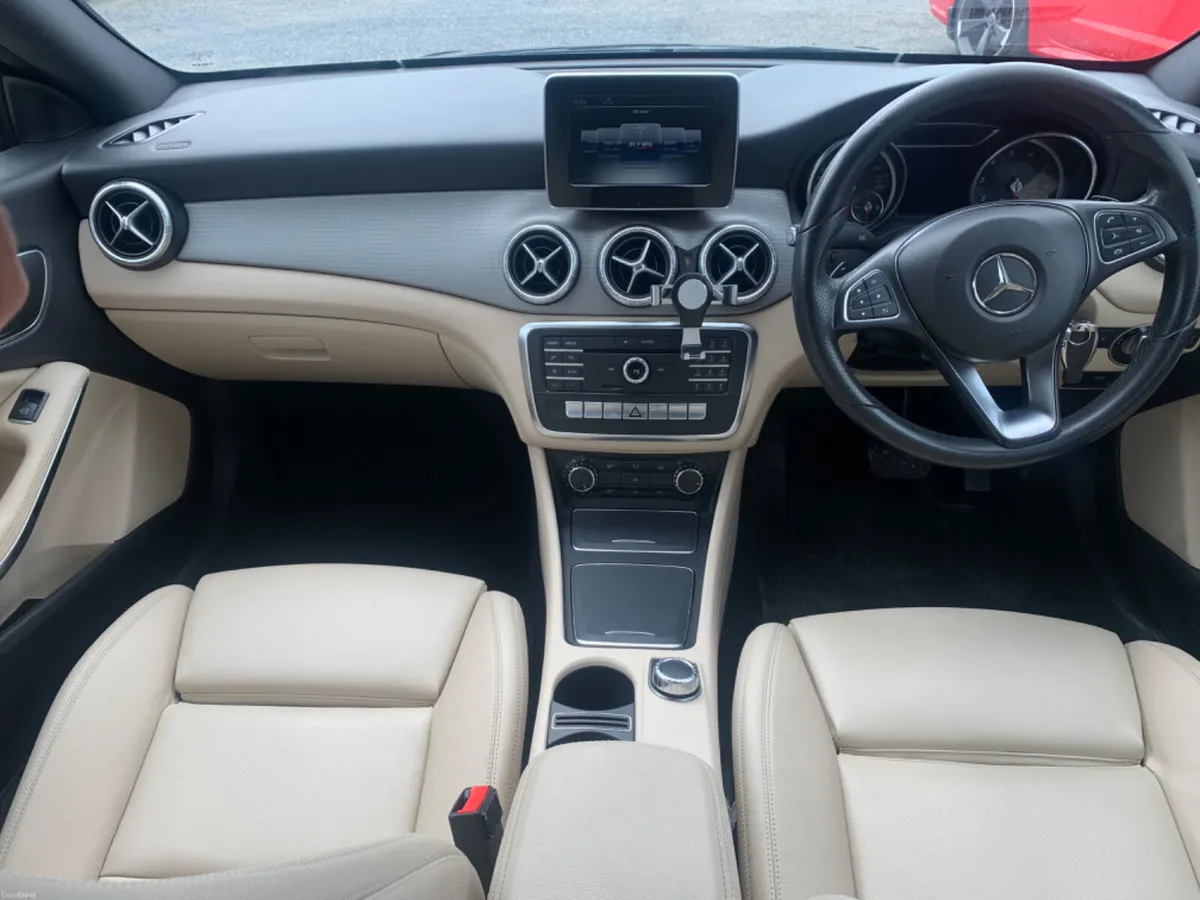 Mercedes-Benz CLA 2017 112 kms - Image 5