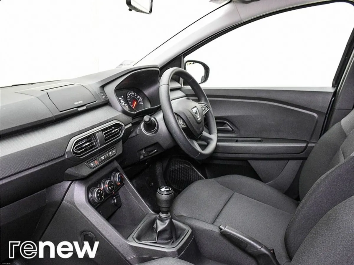 Dacia Jogger TCe 110 Essential - Image 5