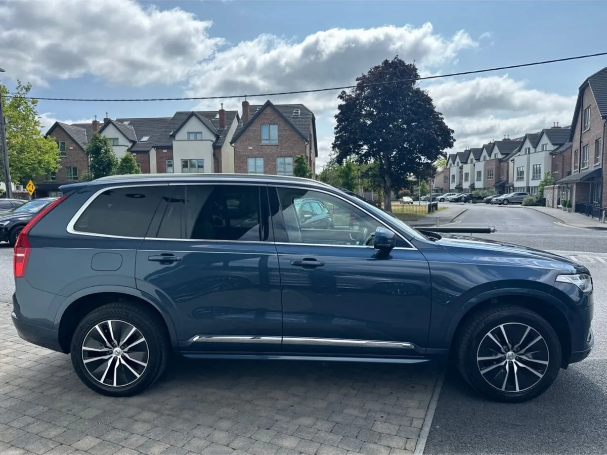 Volvo XC90 T8 Core Bright AWD PHEV 455hp--1 owner - Image 4