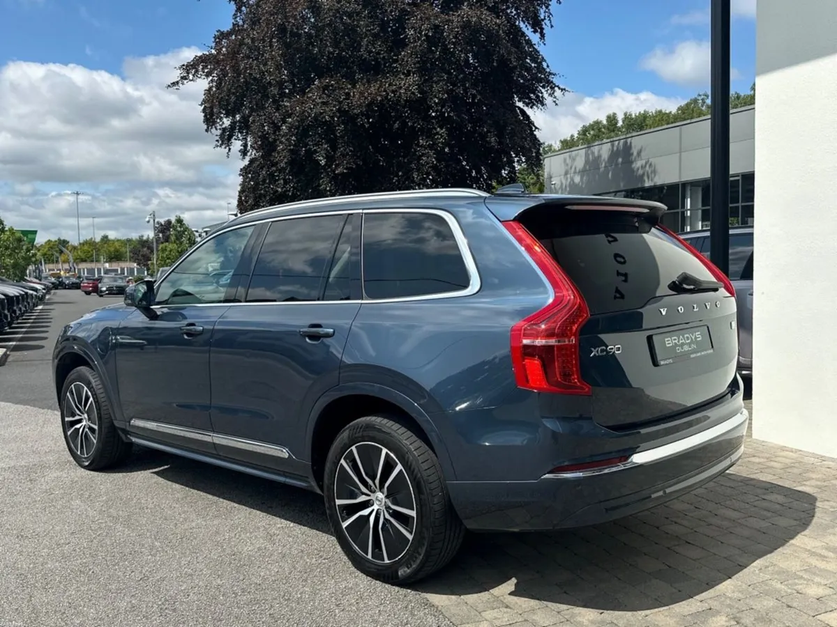 Volvo XC90 T8 Core Bright AWD PHEV 455hp--1 owner - Image 6