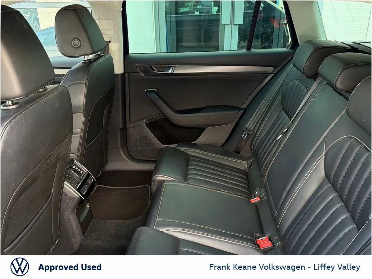 Skoda Superb STYLE AUTO 1.6TDI 120HP *FULL LEATHER - Image 5