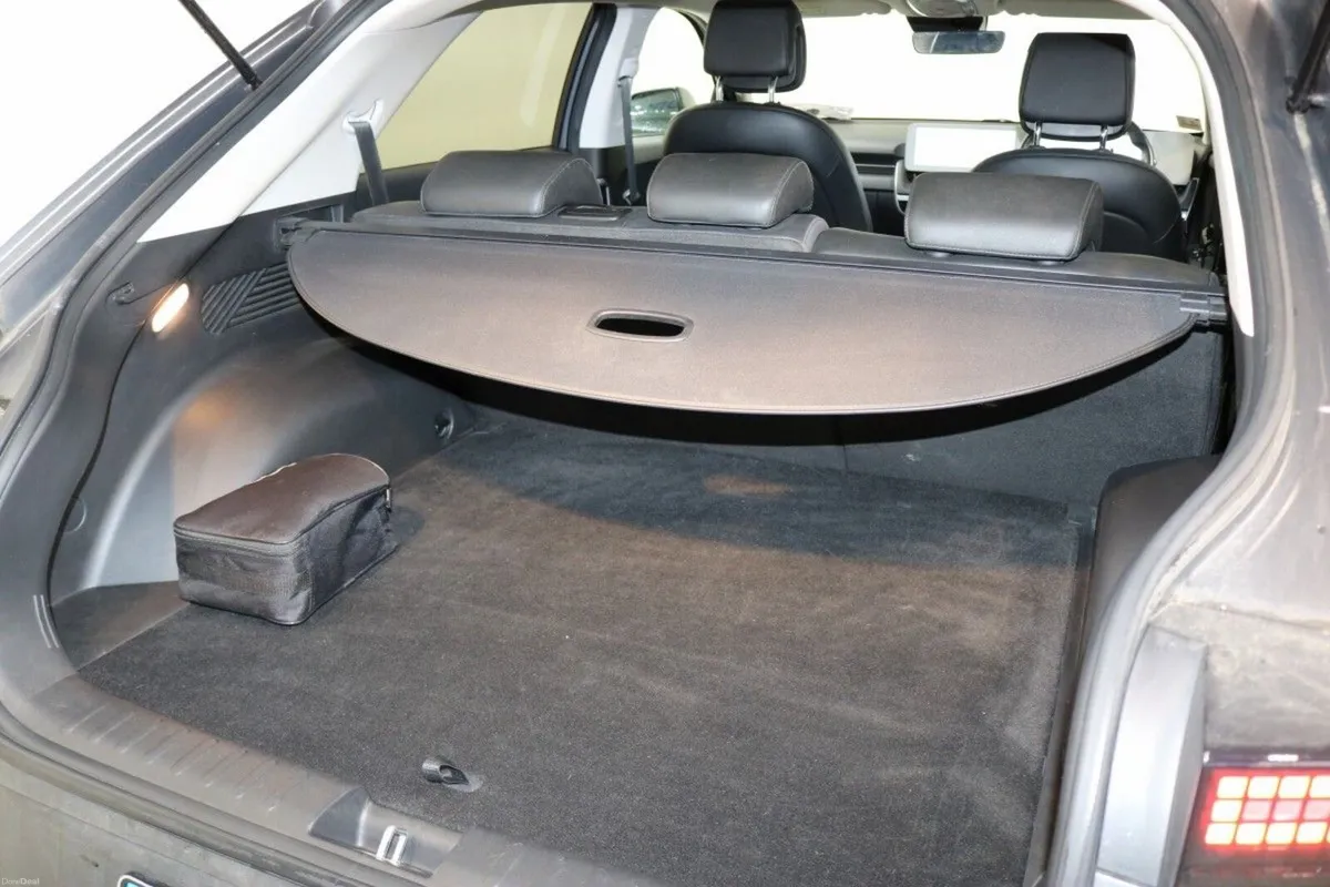 Hyundai IONIQ 5 EXECUTIVE PLUS 58 kWh EV - Image 6