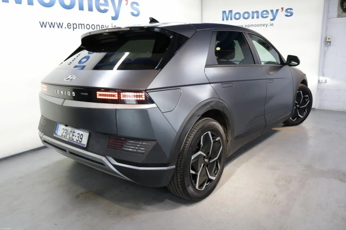 Hyundai IONIQ 5 EXECUTIVE PLUS 58 kWh EV - Image 4