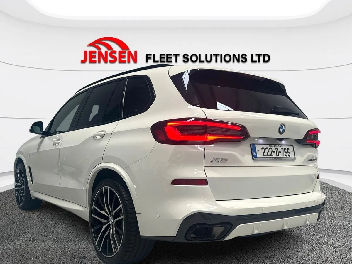 BMW X5 7 seats xDrive30d M Sport (MHT) - Image 4