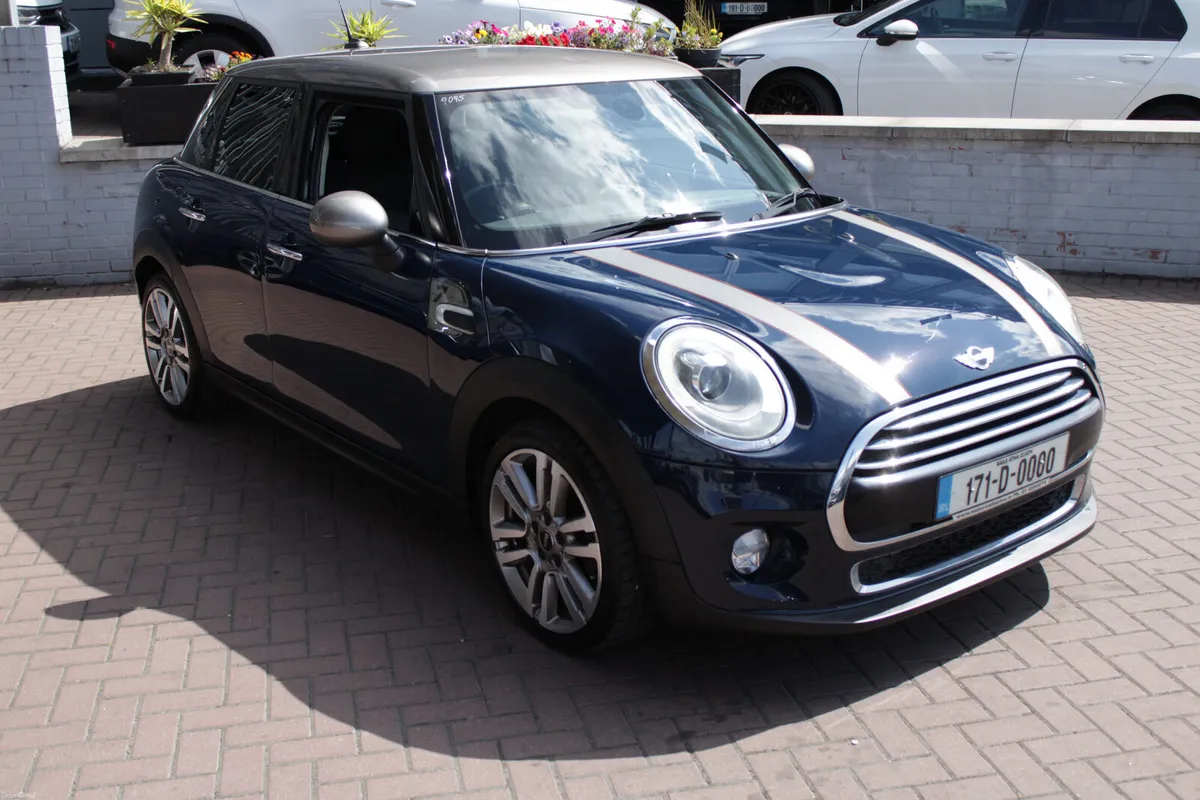 2017 MINI COOPER D 7 1.5D 5DR HATCHBACK AUTOMATIC - Image 2