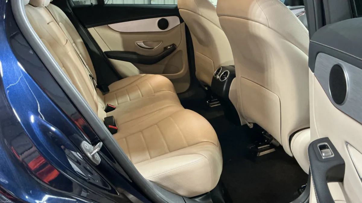 2021 MERCEDES EQC 400 SPORT 4MATIC - Image 4