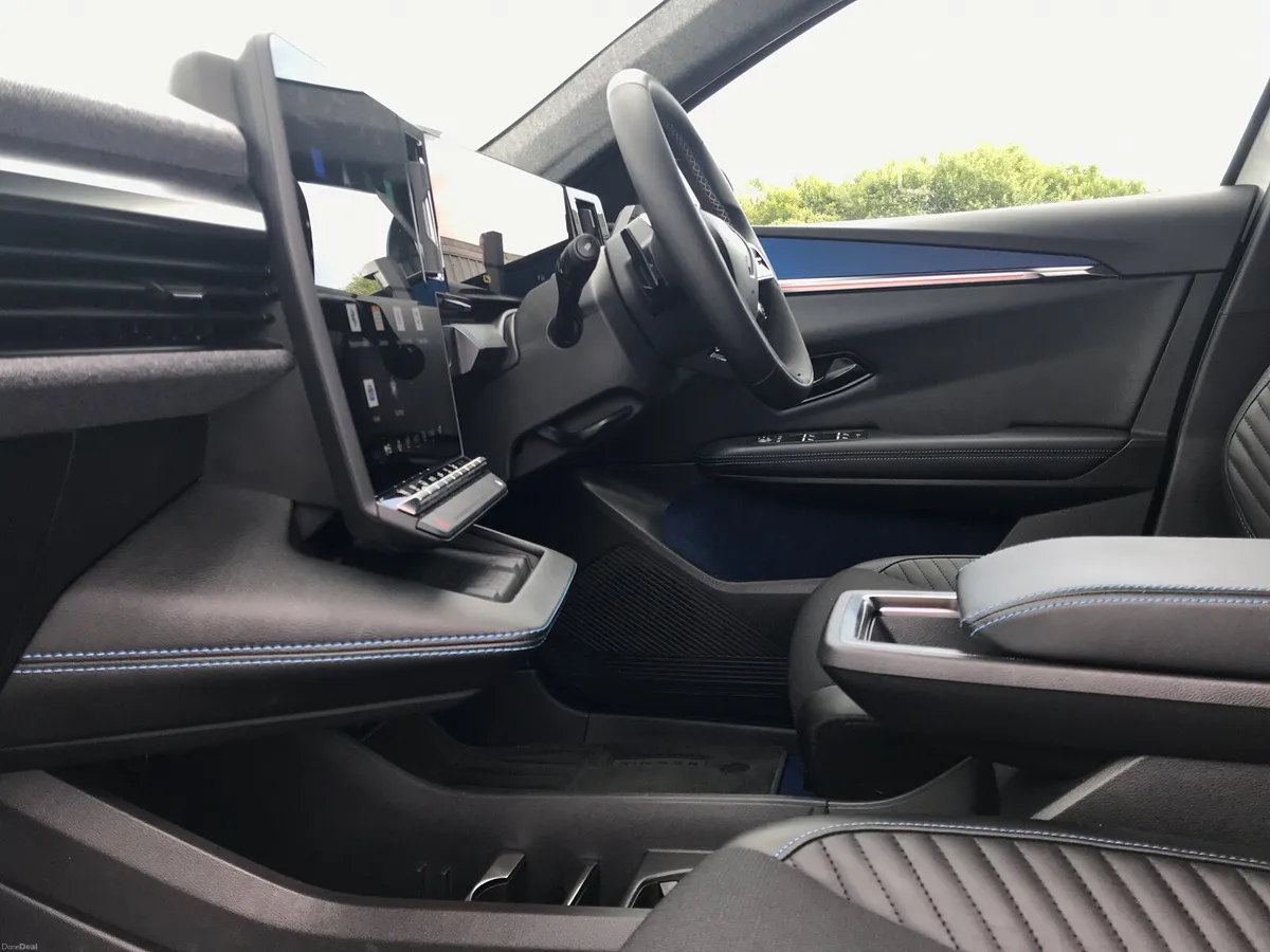Renault Scenic 2024 - Image 2
