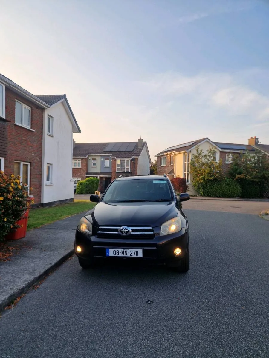 Car - Image 2